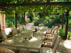 A perfect spot for al fresco meals at Villa del Castello!